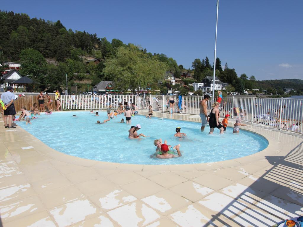 Les Chenets Villa Chambon-sur-Lac Bagian luar foto