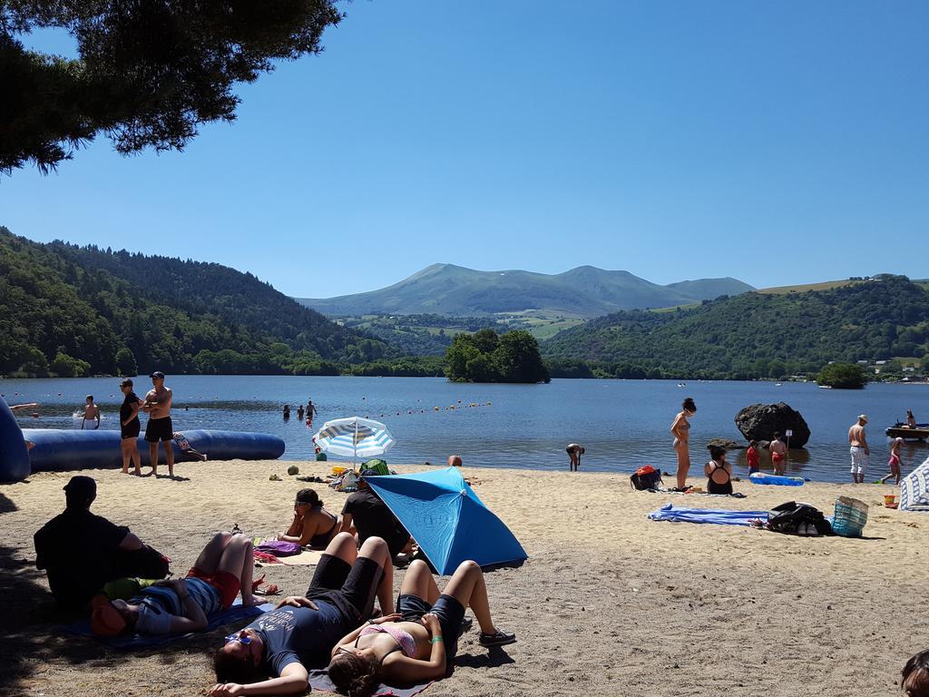 Les Chenets Villa Chambon-sur-Lac Bagian luar foto
